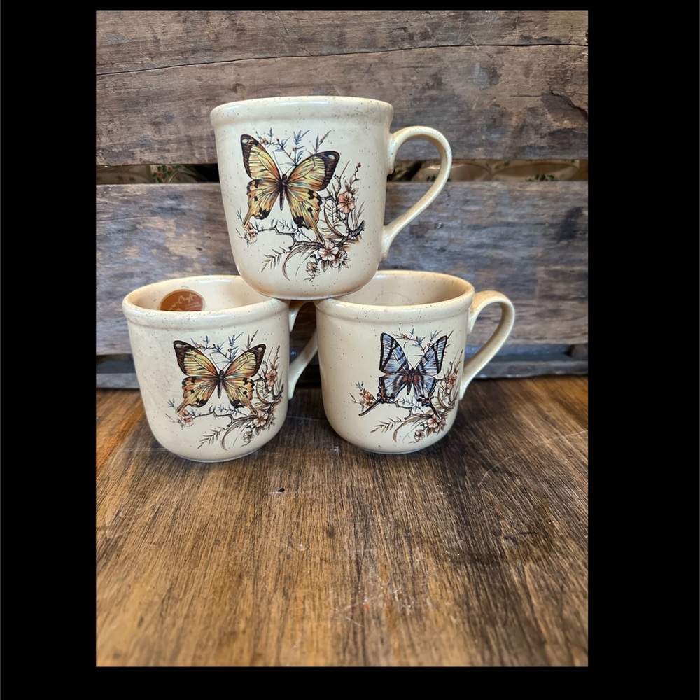 Vintage Speckled Butterfly Ceramic Coffee Mug Set of 3 by Treasure Craft 3.5”